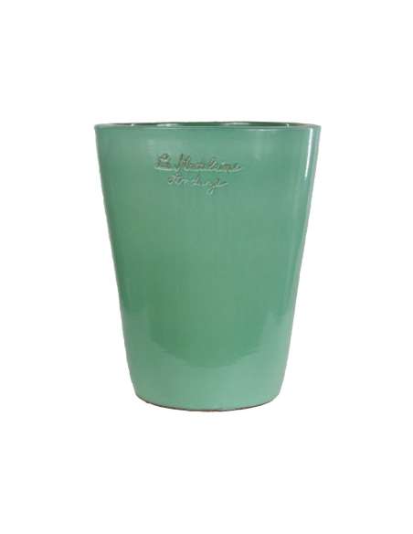 Celadon green glazed Mazagran