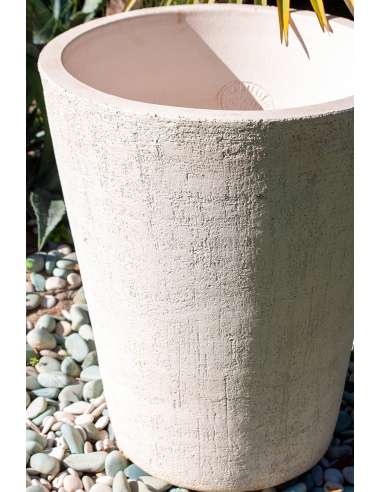 Vase Ellipse scrapped black natural clay